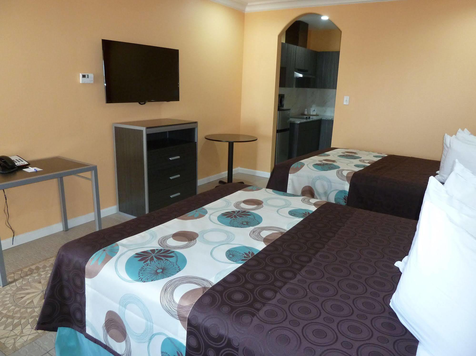 Americas Best Value Inn&Suites - Houston/Hwy 6&Westpark Mission Bend Exterior foto